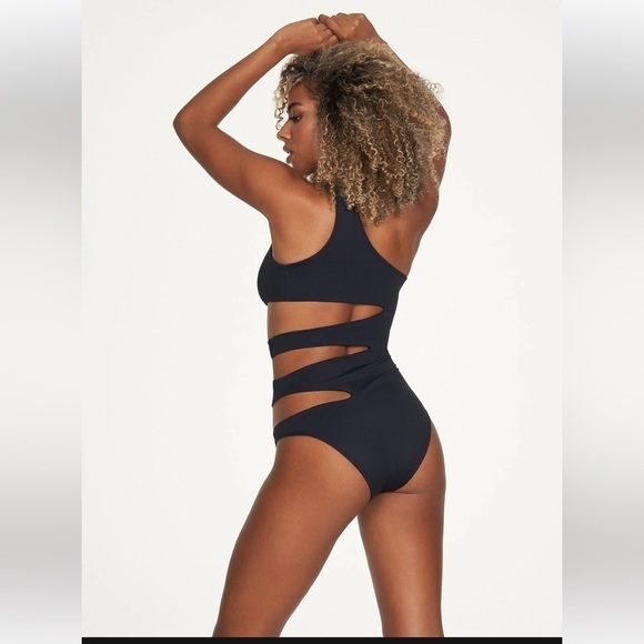 FREDERICK'S OF HOLLYWOOD AIRLIE CUT OUT ONE PIECE BATHING SUIT - NWT - Picture 3 of 9